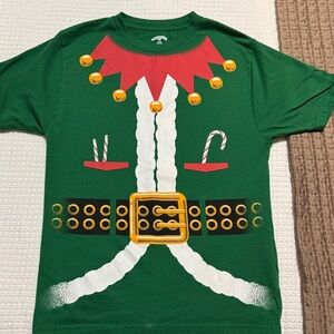 Holiday Time Green and Red T-Shirt size small
